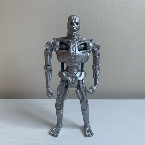 Kenner Other - Vintage 1991 Techno-Punch T-800 Figure Terminator 2 Carolco Kenner
